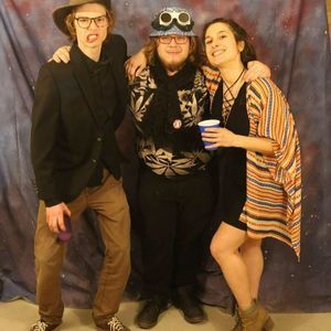 Meet your Posher, Candace